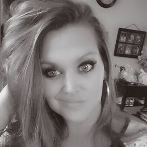 Meet your Posher, Kasey